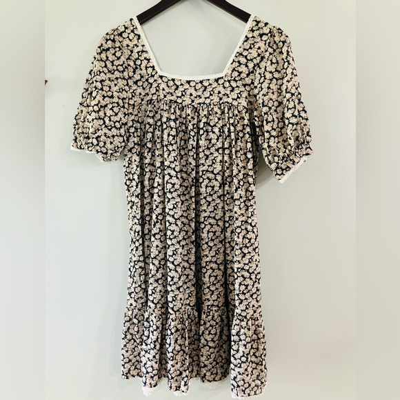 Christy Dawn Berkley Dress in Chamomile Noir - Picture 2 of 4